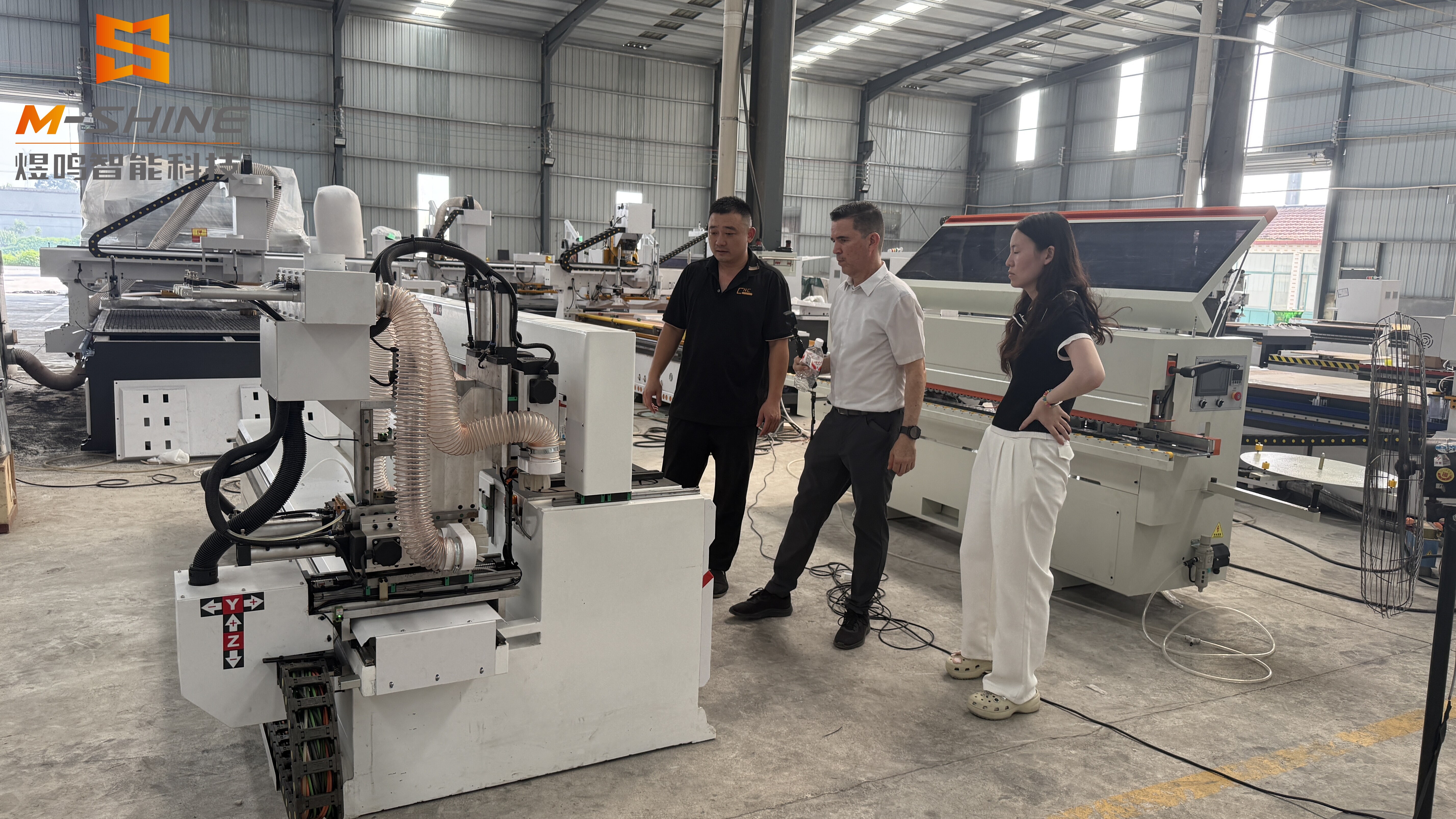 Les clients mexicains viennent à l'usine spécifiquement pour apprendre les connaissances en machines