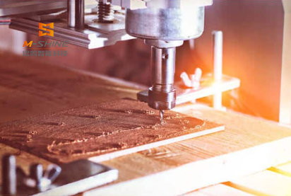 Comment résoudre le phénomène de bruit anormal du moteur principal de la machine à bois CNC