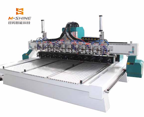 Comprendre de manière exhaustive les machines de gravure CNC à une tête, à deux têtes indépendantes et à têtes multiples liées pour le travail du bois