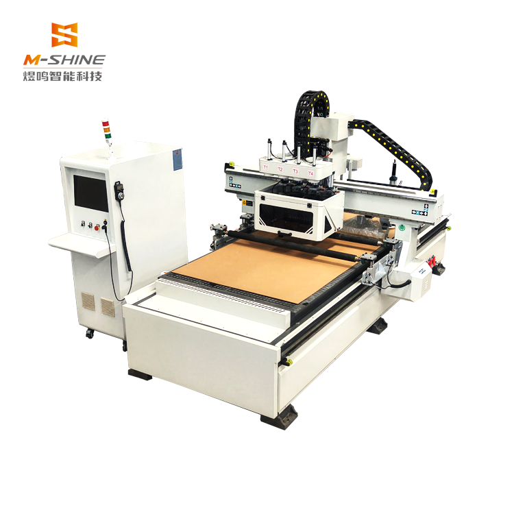 M-shine 1328 4 processus CNC routeur machine de découpe pour le travail du bois pour la découpe de panneaux d'armoires et de garde-robes