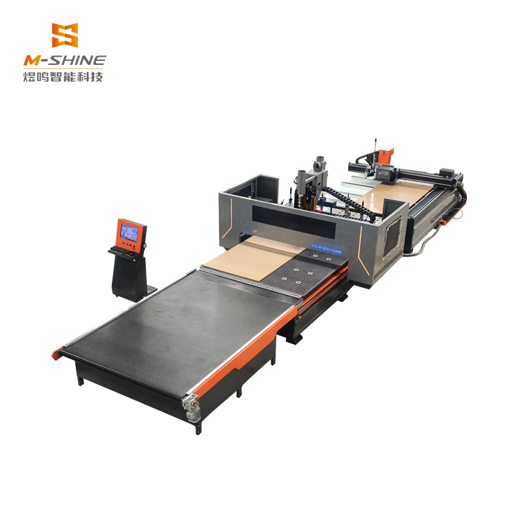 Routeur CNC M-shine 2130 avec chargement et déchargement automatiques, étiquetage, table à aspiration sous vide, adapté au bois, à la mousse et aux matériaux composites, personnalisation prise en charge