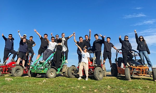 company picture (2).jpg