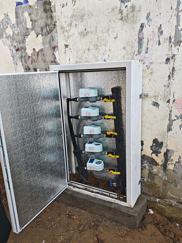 Six-meter ground meter box Six-meter ground meter box-2.jpg