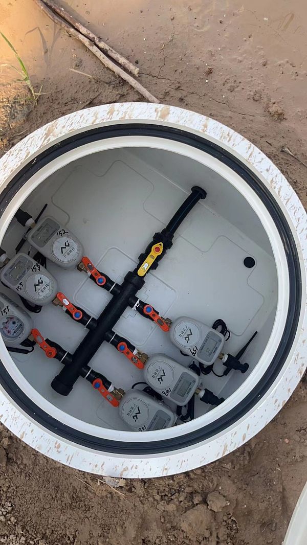 Underground four-meter water meter box Underground four-meter water meter box-5.jpg