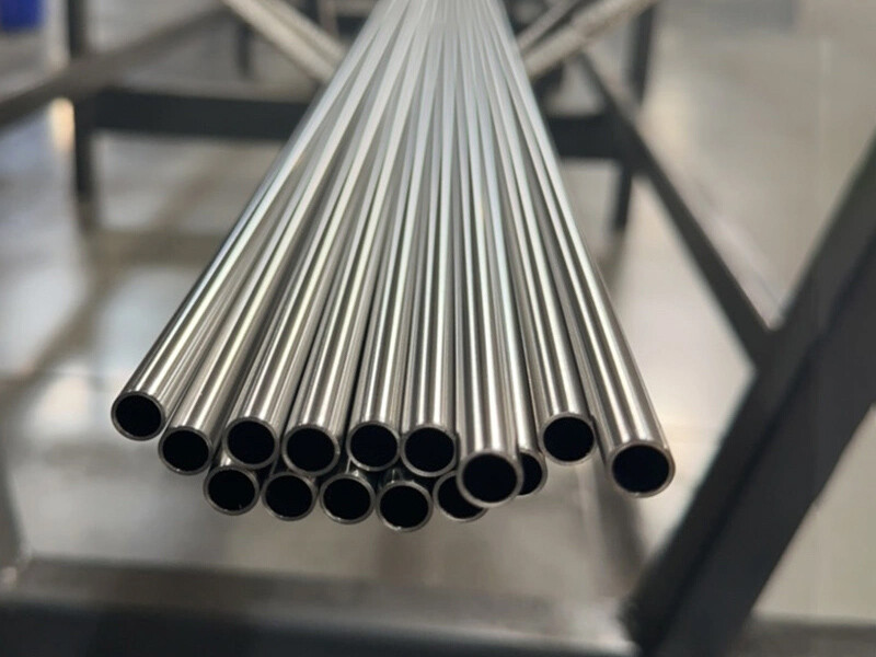 SUS317L/S31703,317L/1.4438 Stainless Steel Pipe/Tube