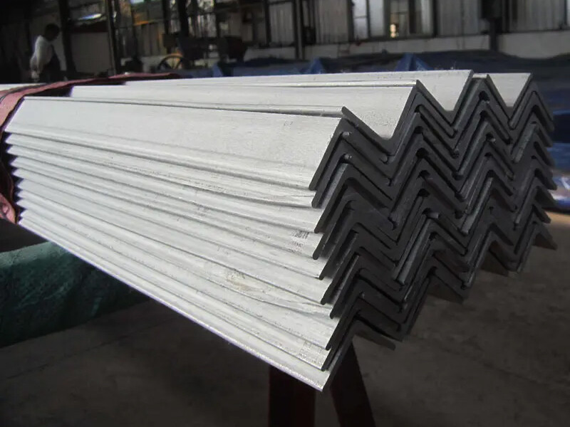 SUS304/S30400,304/1.4301 Stainless Steel Angle