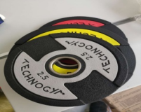 16Technogym barbell plates
