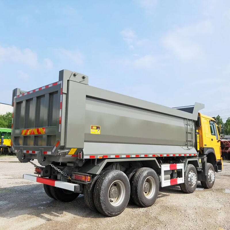CHINA HOWO A7 U Shape 6x4 Dump Truck 420 Horse Power