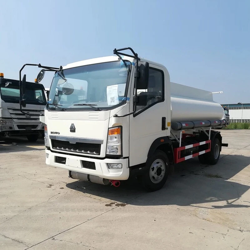 Sinotruk 10000-30000 Liters HOWO Fuel Oil Tank Trucks