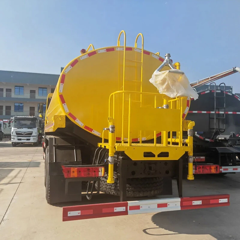 HOWO 336HP 10000 Liters Water Sprinkler Tank Truck