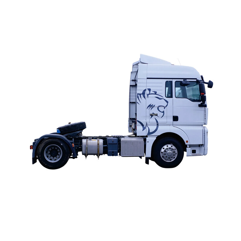 CHINA SINOTRUK HOWO A7 4×2 Tractor Head 420 HP 6 Wheels