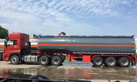How to maintain fuel tank semi trailer and truck