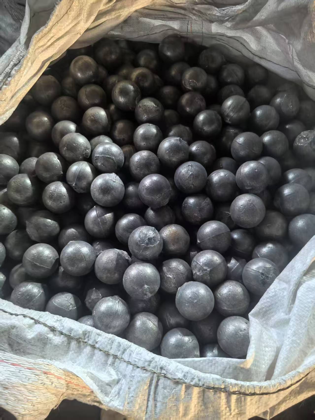 High Chrome Casting Balls 