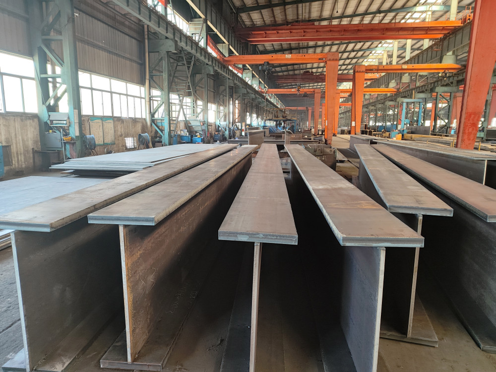 Welding H-beam