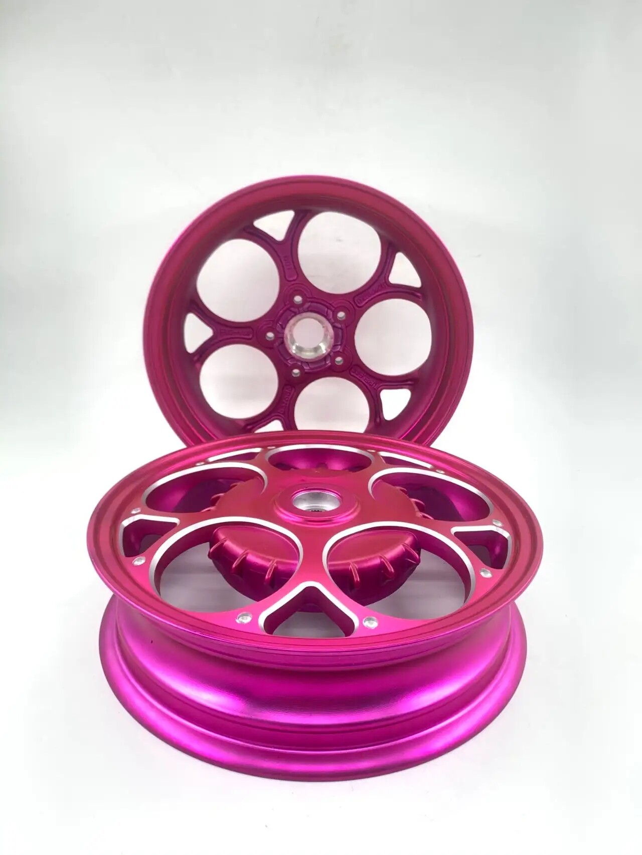 Thailand Modified Wheels Suitable for Vespa Spring Sprint GTS GTV Aluminum Alloy Wheel Manufacturers Wholesale