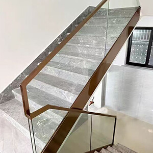 Glass handrail