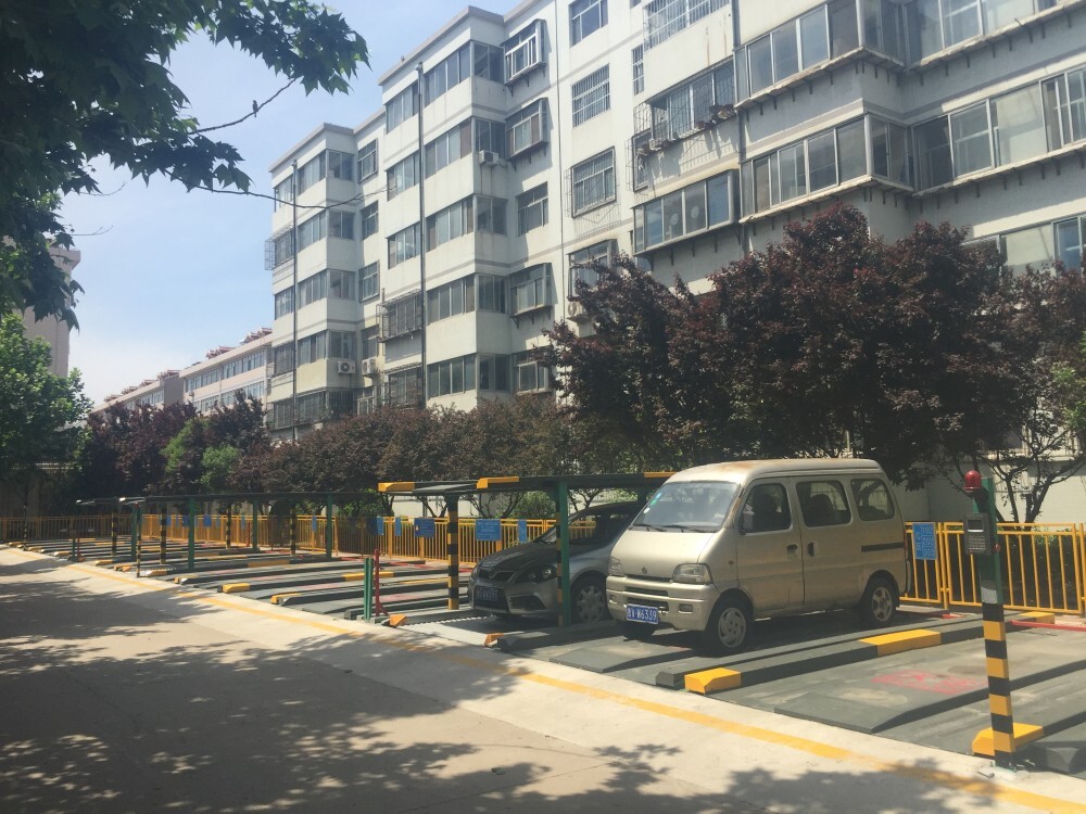 PJS3 - 3 levels Easy parking car lift