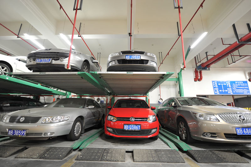 PSH -- Vertical horizontal parking system (rear cantilever) PSH -- Vertical horizontal parking system (rear cantilever)