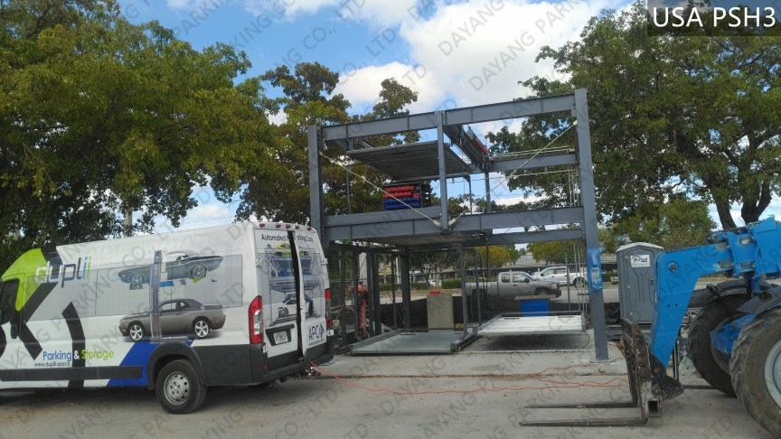 America - 3 level puzzle parking system - 4 car spaces