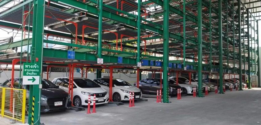 Thailand - 7 level puzzle parking system - 232 car spaces