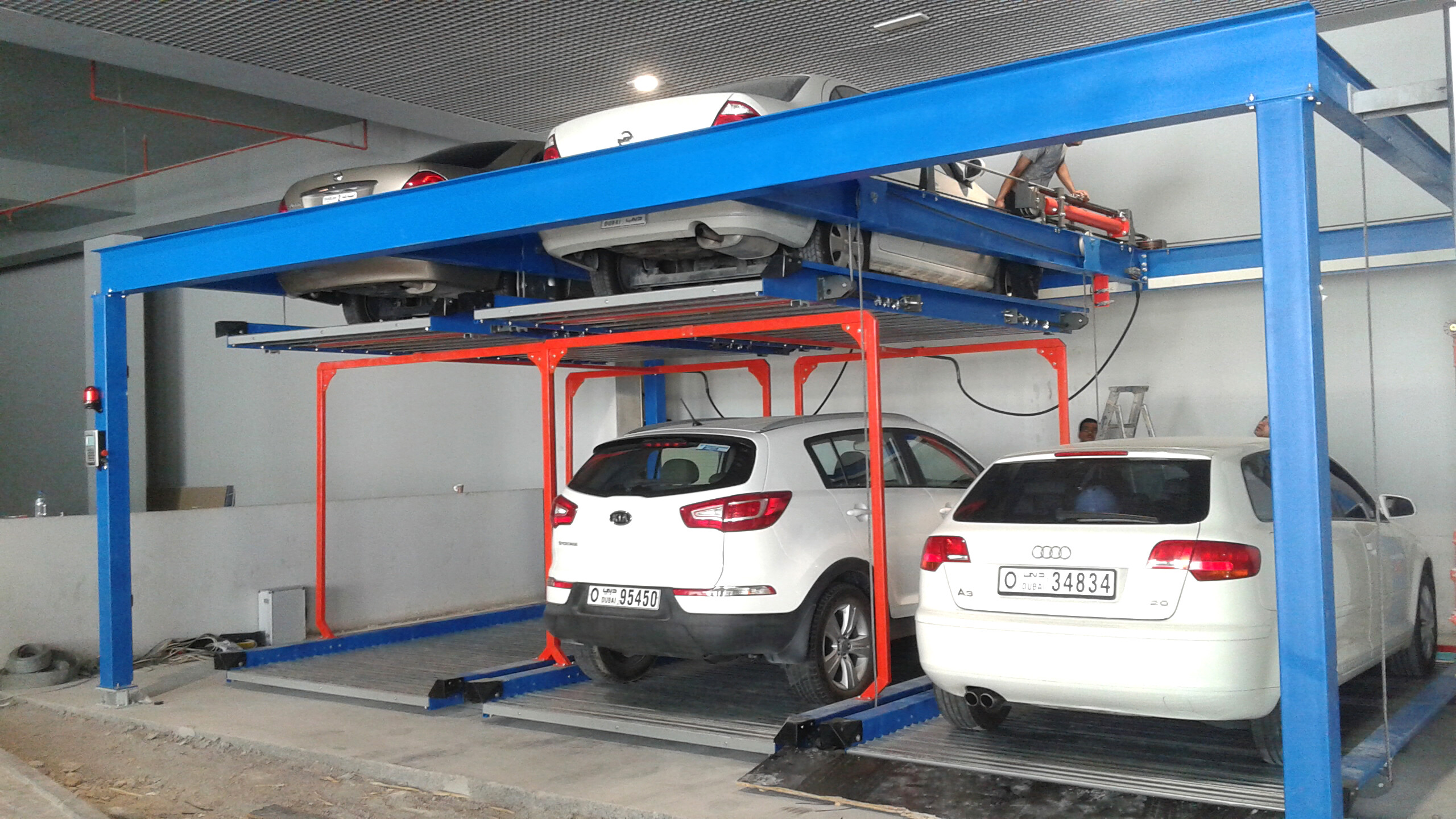The United Arab Emirates - 2 level puzzle parking system - 5 car spaces The United Arab Emirates - 2 level puzzle parking system - 5 car spaces