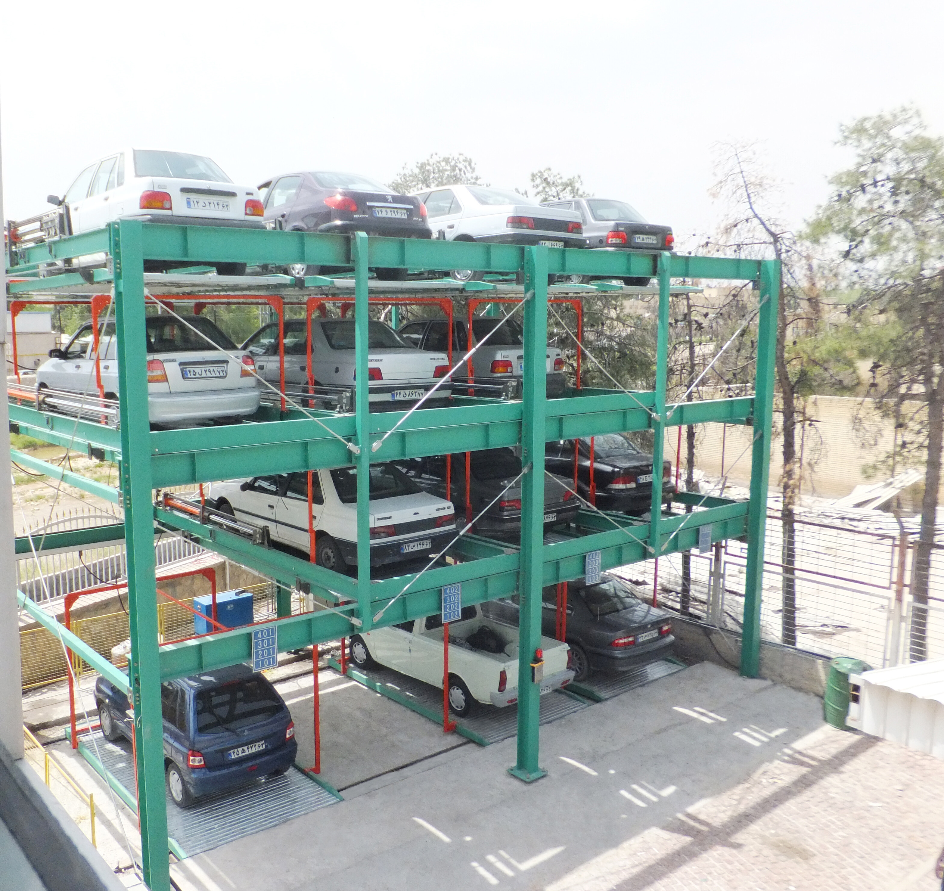 Iran - 4 level puzzle parking system - 13 car spaces