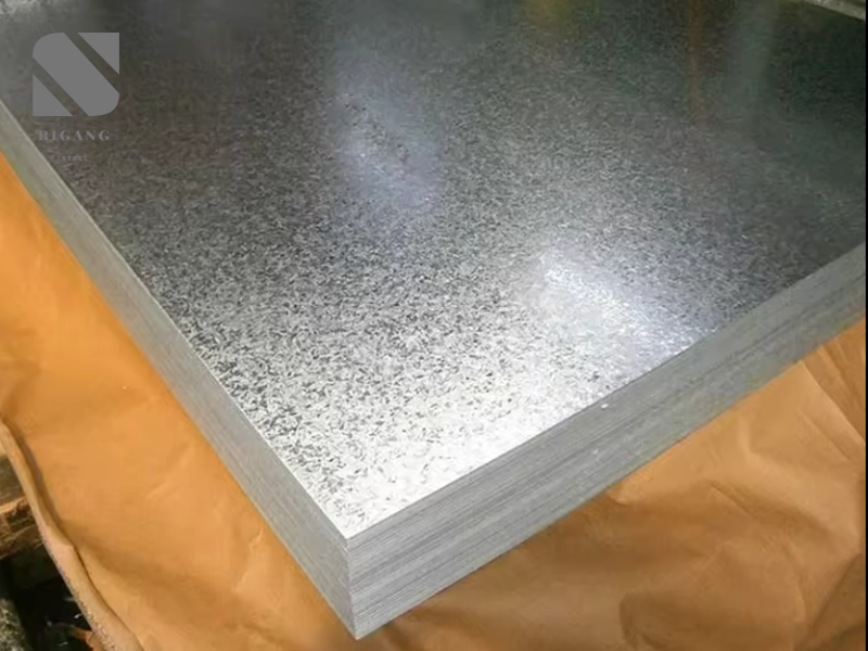 صفائح فولاذية مجلفنة عالية النقش SGCC