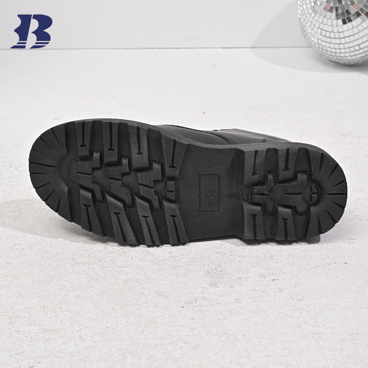 Fashionable Women's Boots