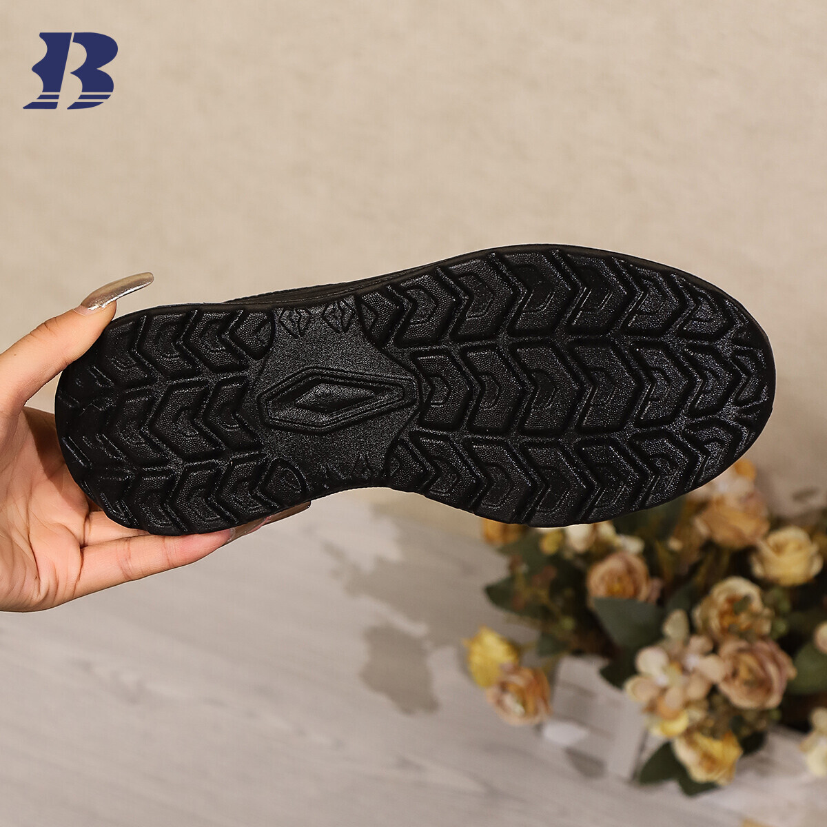 Casual Shoes Can Be Customized