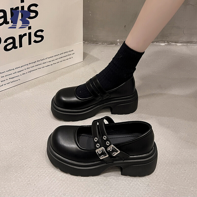 Loafers for women can be customized