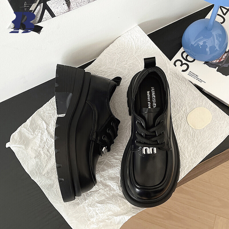 Loafers for women can be customized