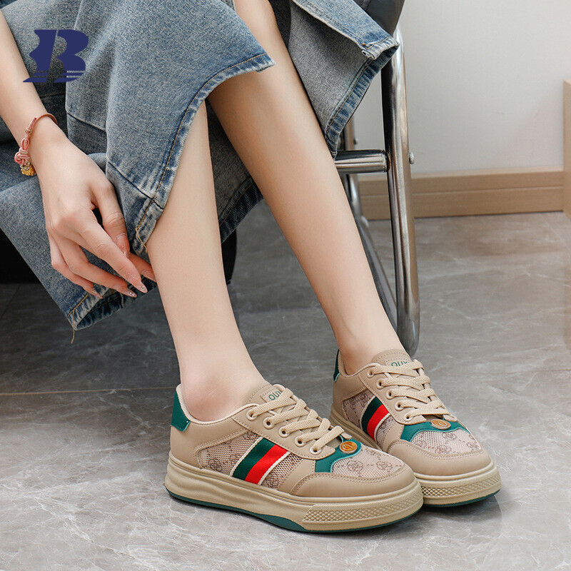 Casual Shoes Can Be Customized