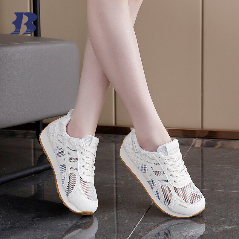 Casual shoes can be customized