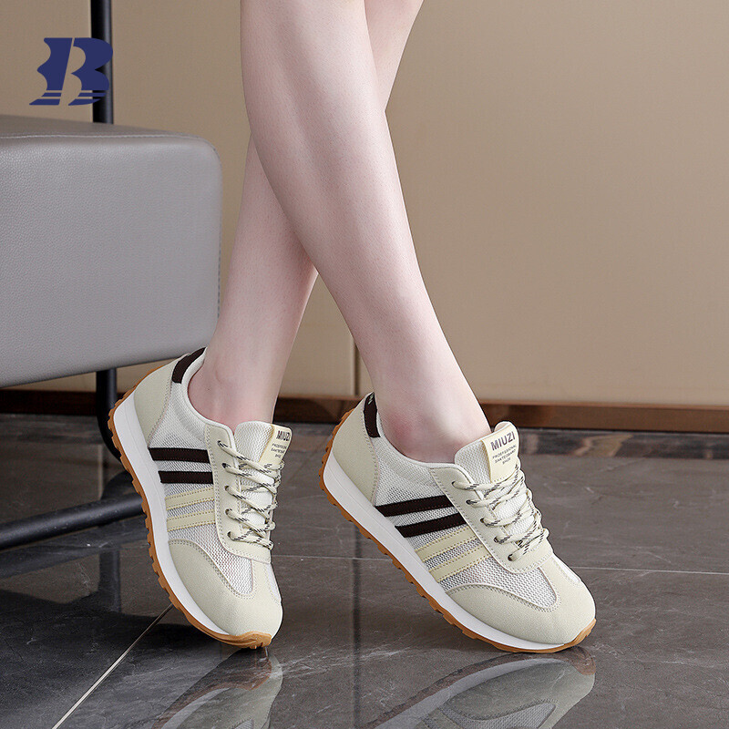 Casual shoes can be customized