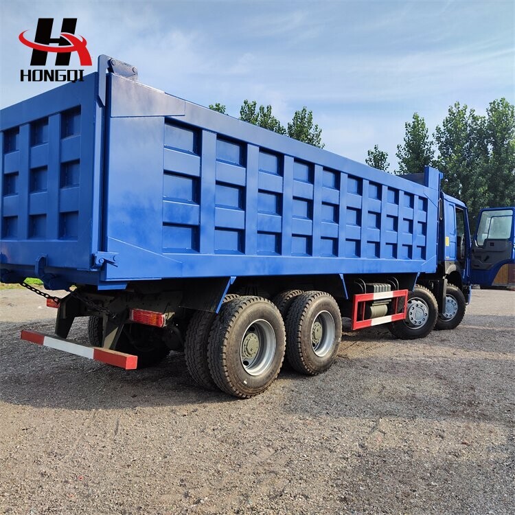 HOWO 371 8X4 Dump Truck