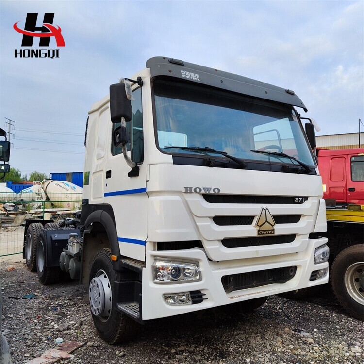Sinotruk Howo 371 6X4 Tractor Truck