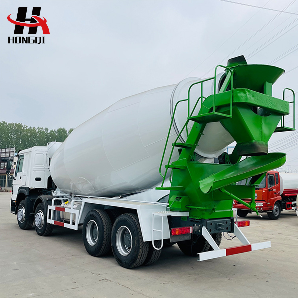 Howo 371 8X4 Concrete Cement Mixer Truck