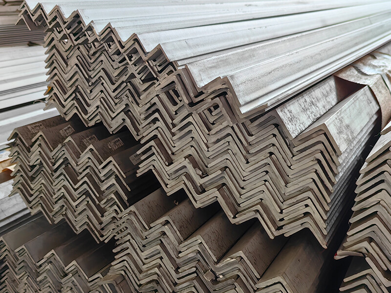 SUS201 / S20100,201 / 1.4372 Stainless Steel Angle