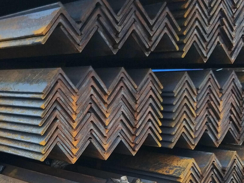 Q275 / SS Grade / SS 490 / S2751R(1.0044) Carbon Steel Angle Bar