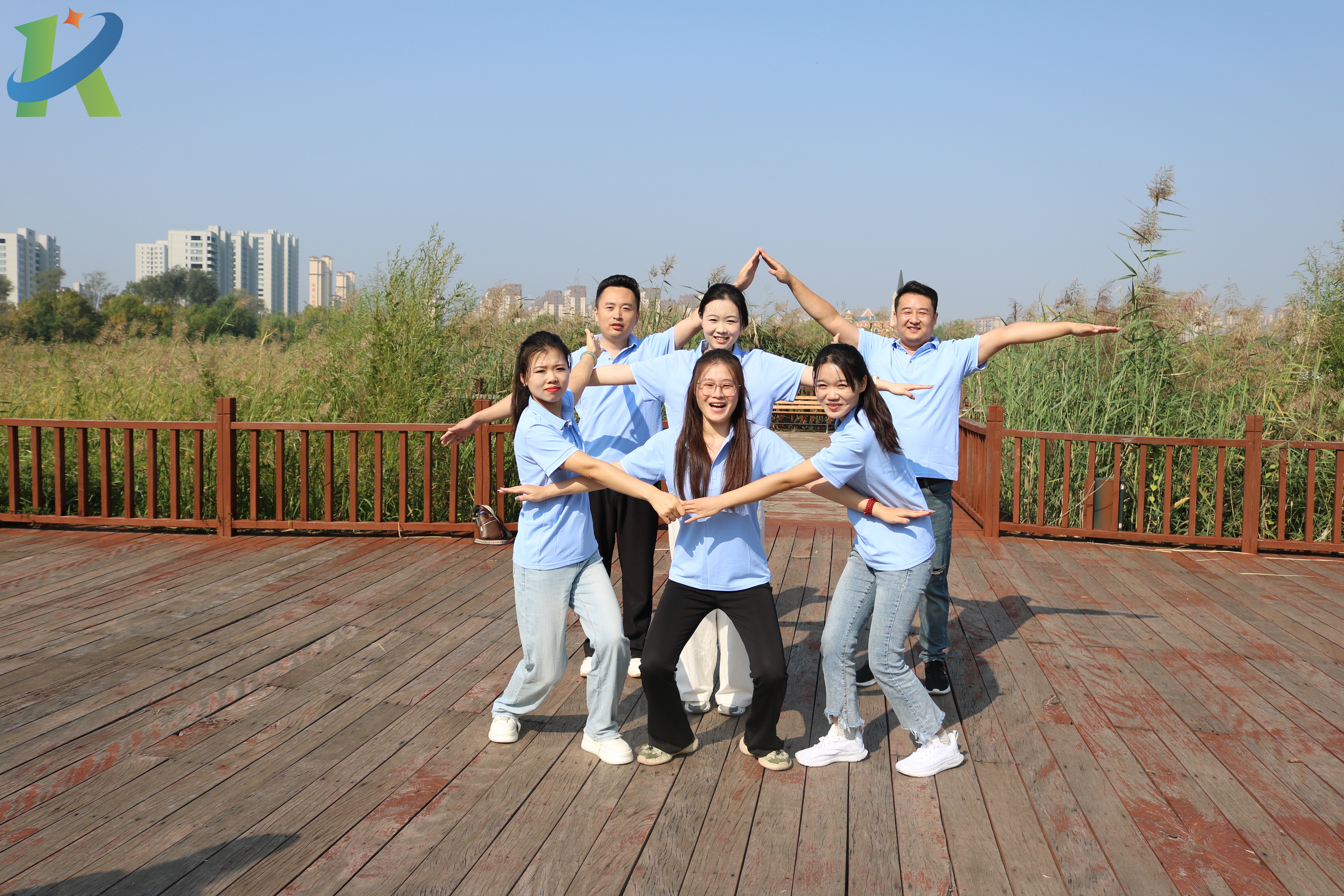 Hosts Heartwarming Team-Building Activity to Foster Harmonious Workplace Culture & Strengthen Team BondingHosts Heartwarming Team-Building Activity to Foster Harmonious Workplace Culture & Strengthen Team Bonding] Hosts Heartwarming Team-Building Activity to Foster Harmonious Workplace Culture & Strengthen Team Bonding