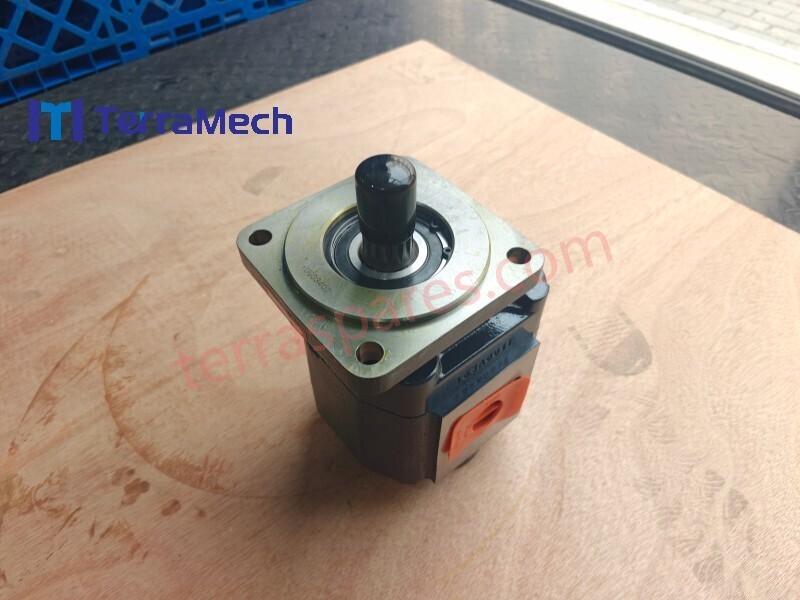 W061200000 WORKING PUMP SEM WHEEL LOADER PARTS