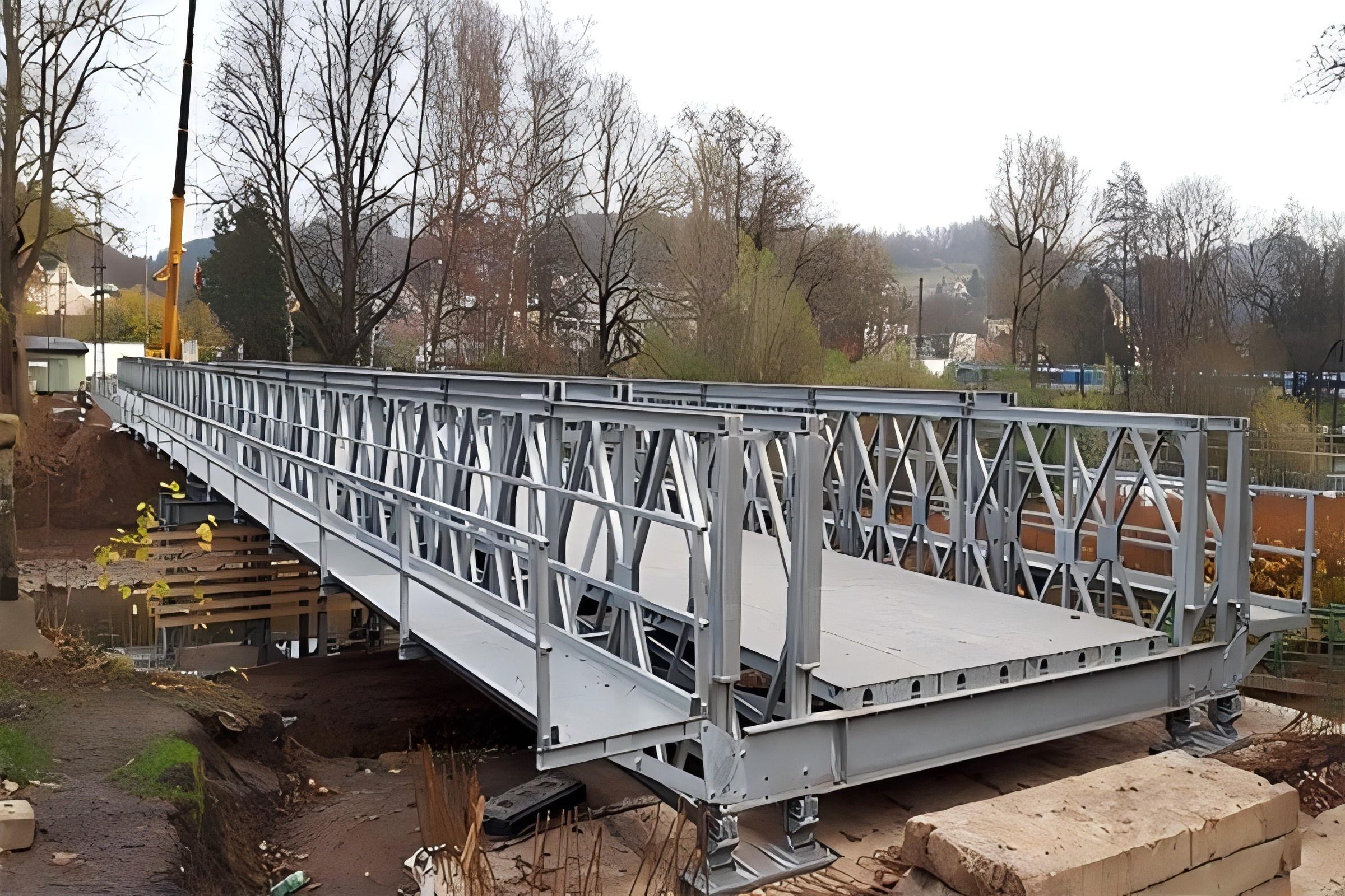 Modular Bailey Bridge for Temporary & Permanent Use - High Strength Steel, 200T Capacity, Easy Installation