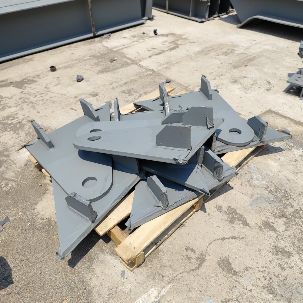 1757921800826117665886531584.jpg 1757921800826117665886531584.jpg