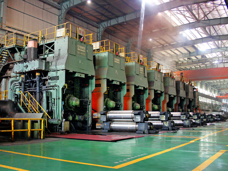 Steel coil forming machine