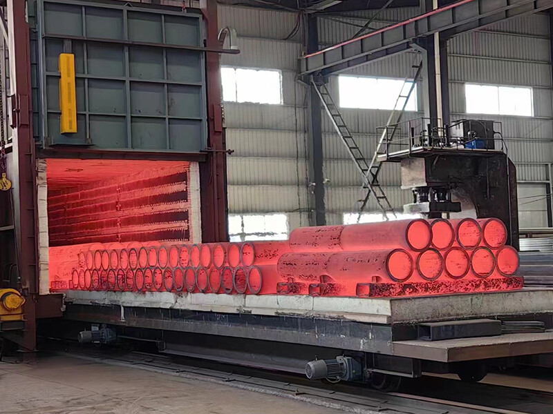 Heat treatment equipment