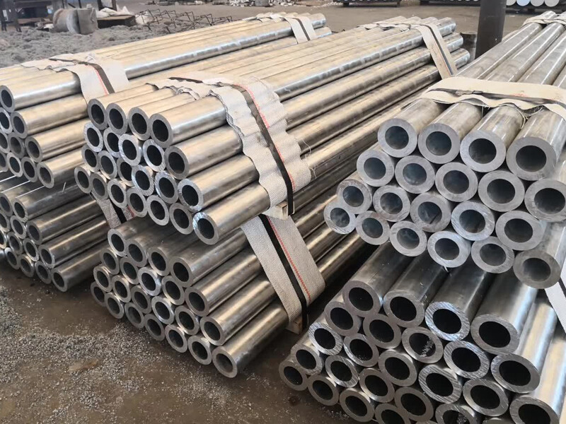 AlSiMgMn / 6082 / 3.2315 Aluminum Pipe/Tube AlSiMgMn / 6082 / 3.2315 Aluminum Pipe/Tube