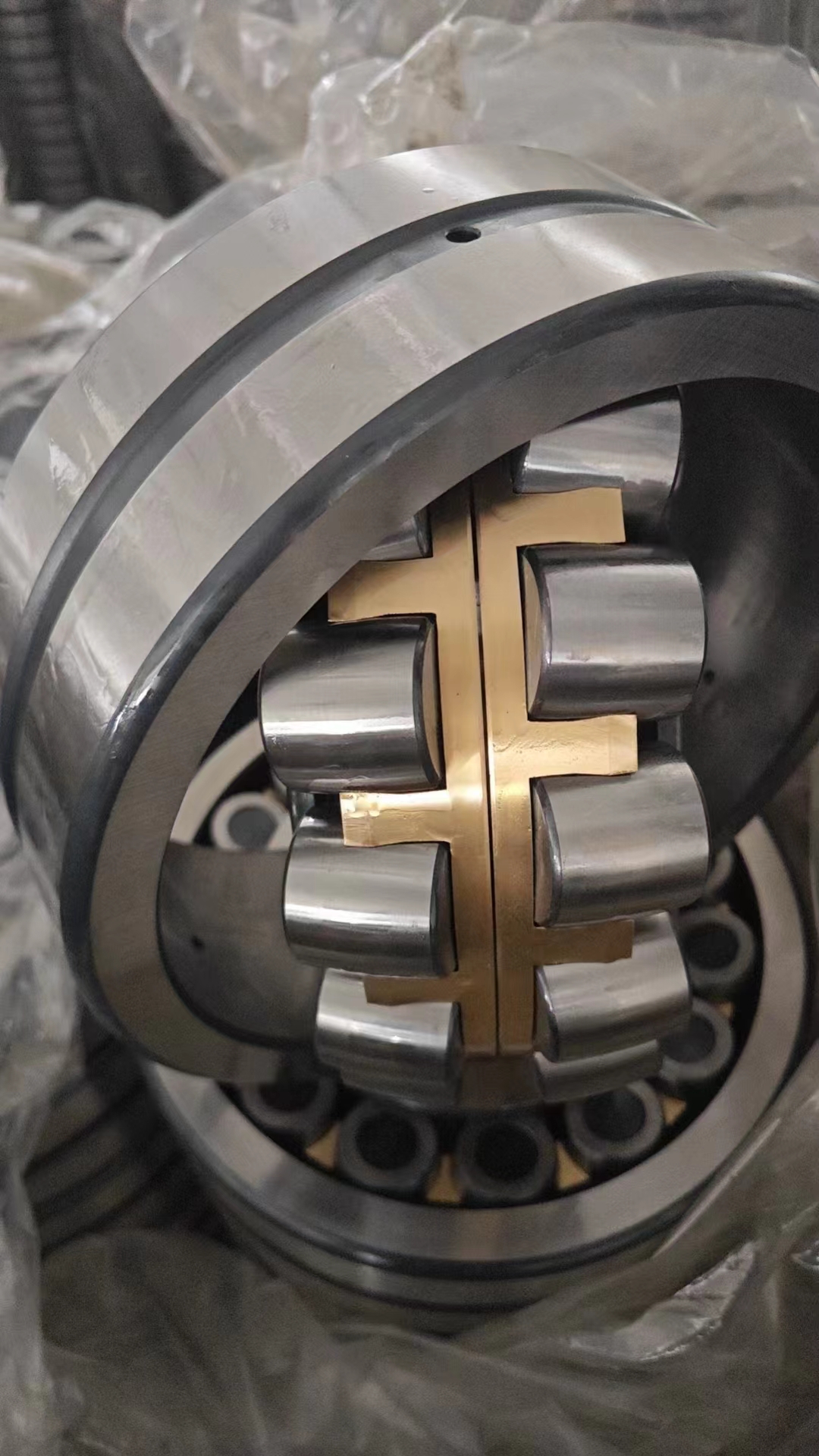 CA type spherical roller bearing