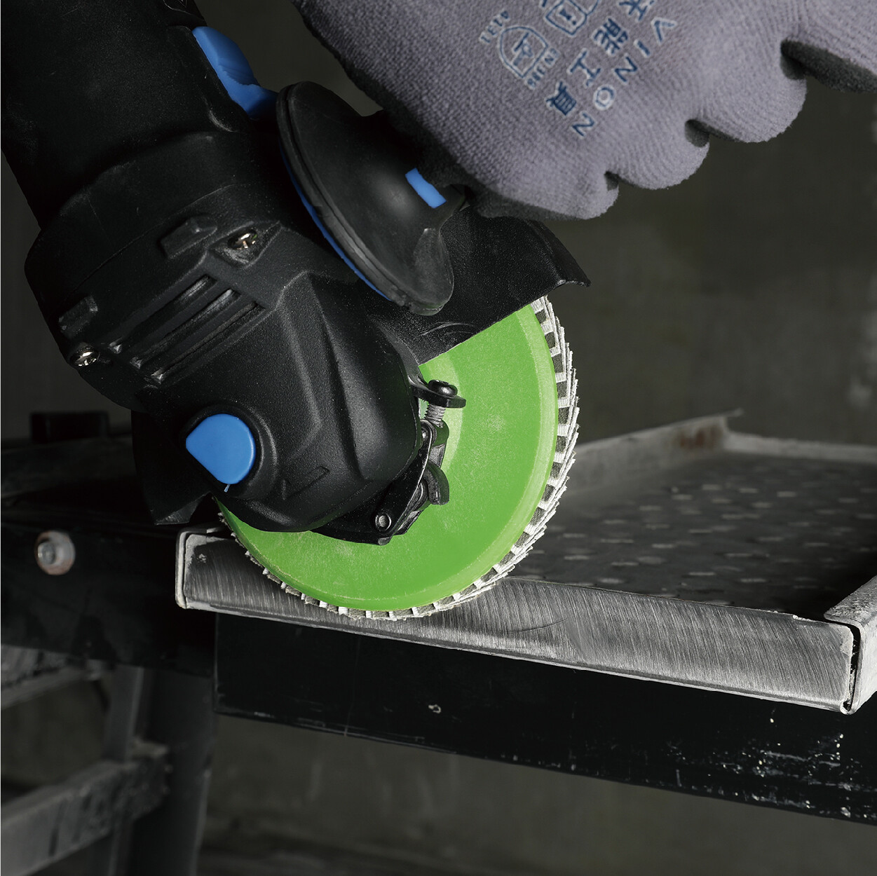 TOP PROFESSIONAL DIAMOND GRINDING FLAP WHEEL