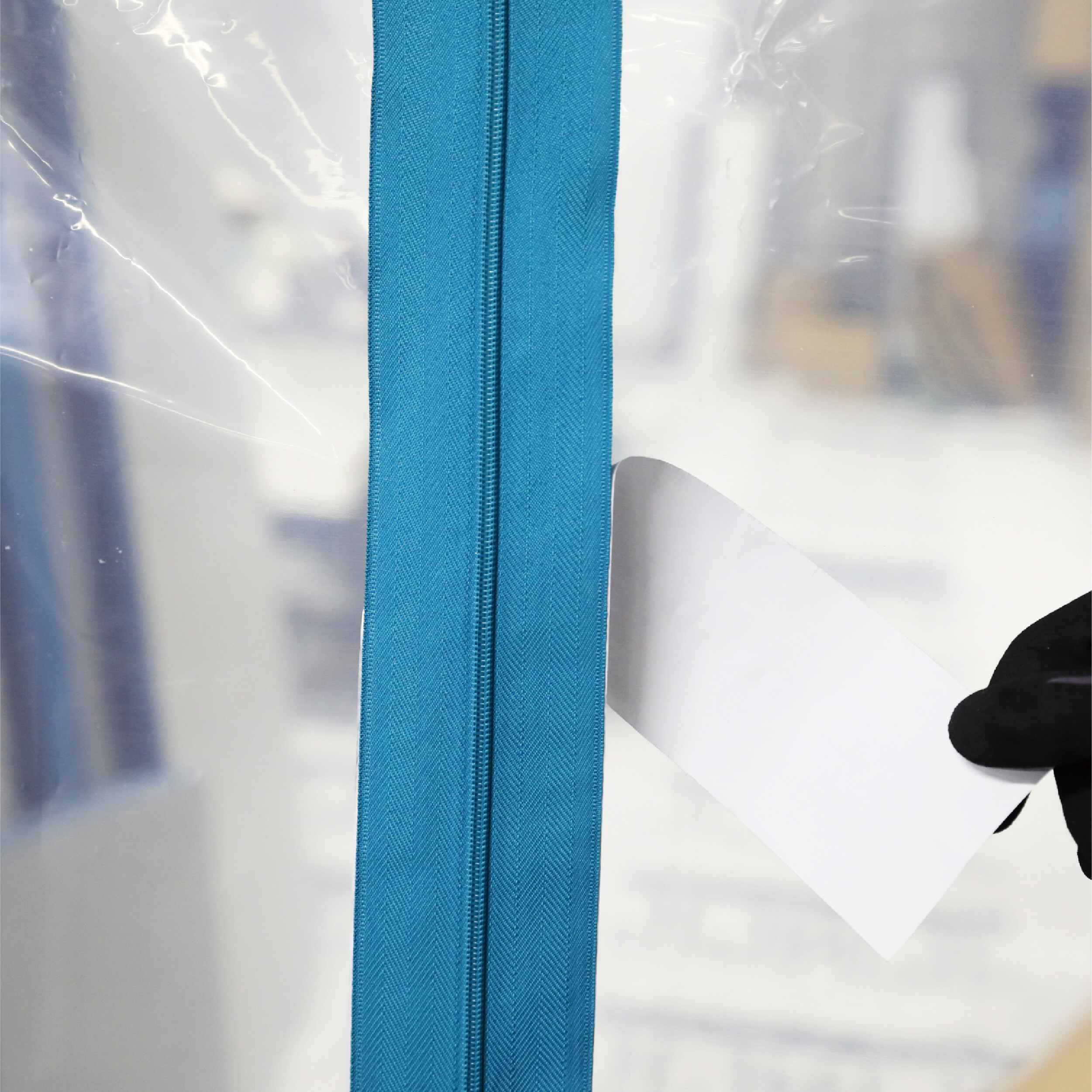 Self-adhesive Zipper