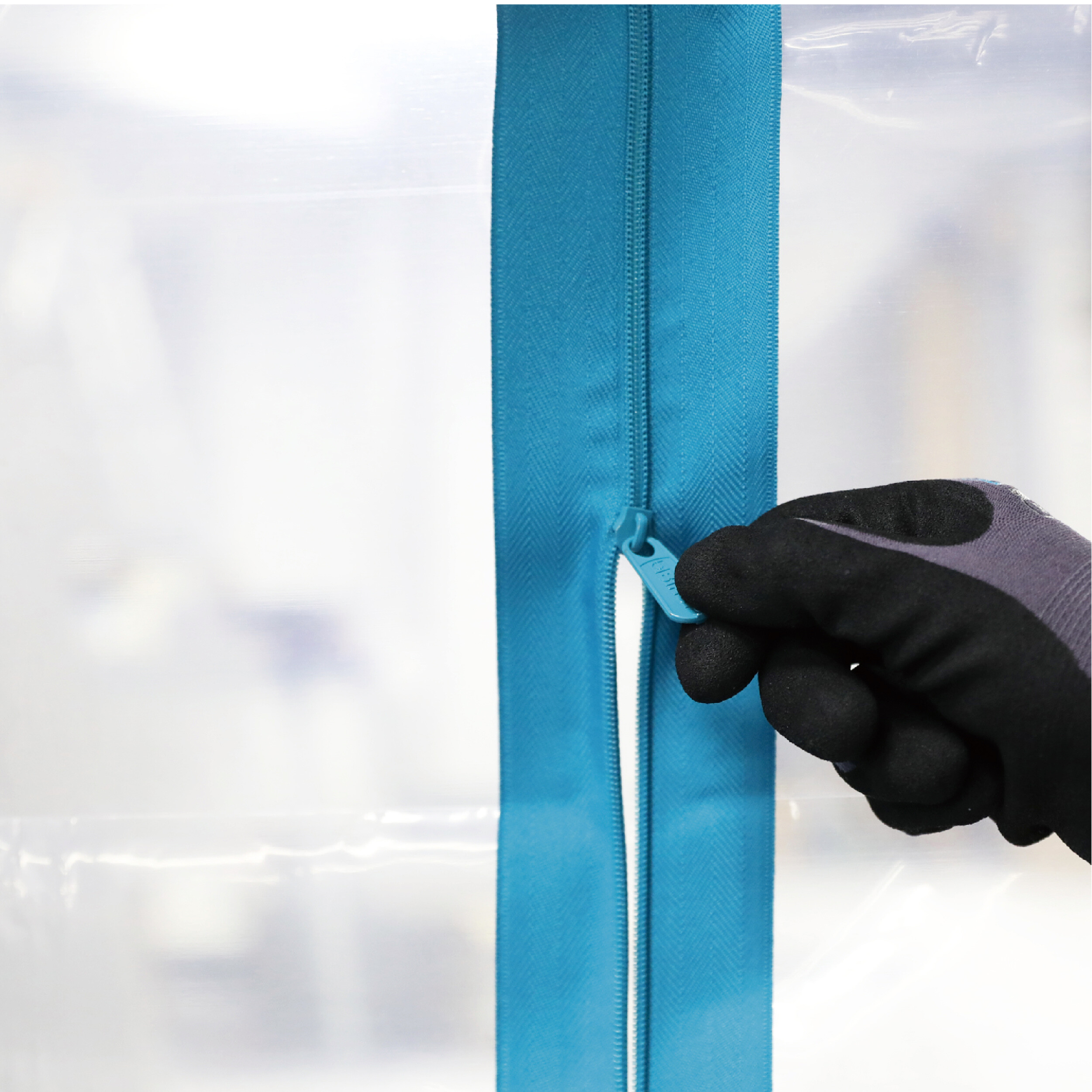 Self-adhesive Zipper